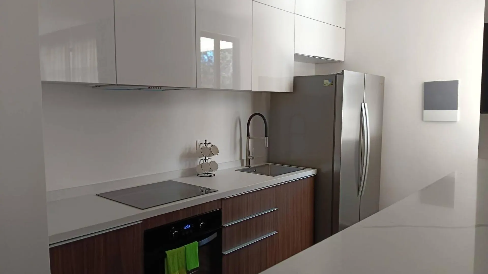 Private Pool - 1 Bedroom Condo - 2 To 4 People 툴룸
